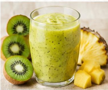 Suco de Kiwi com Abacaxi
